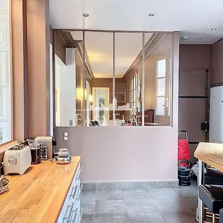 Elegant 3-bedroom Near Trocadero, 16eme By Easyflat